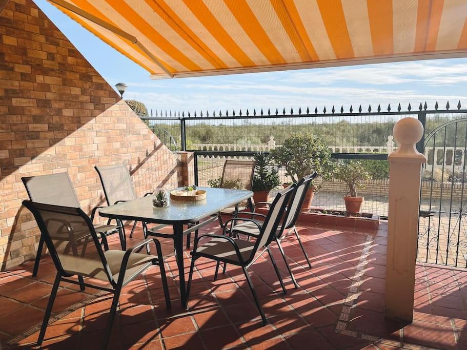 Tolles Ferienhaus Mit Sonnenterrasse Direkt Am Meer Isla Cristina Ngoại thất bức ảnh